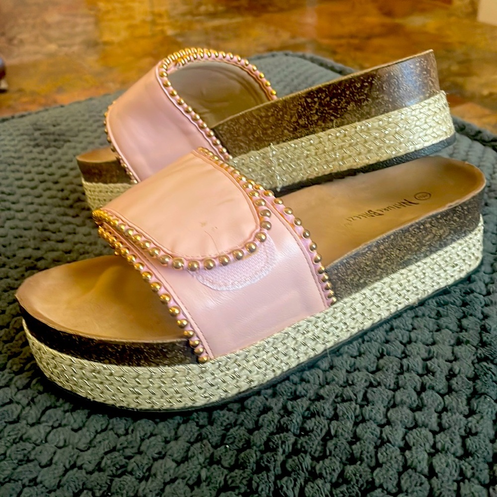 Platform sandal